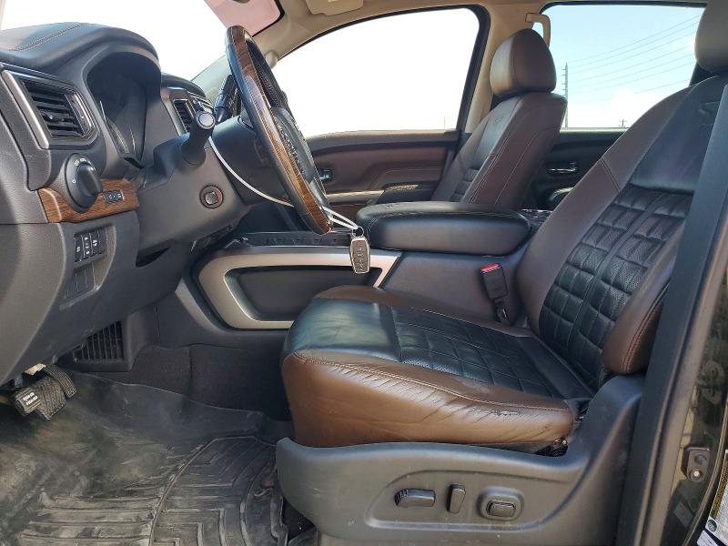 51823096 :رقم المزاد ، 1N6BA1F42HN561043 vin ، 2017 Nissan Titan Xd مزاد بيع