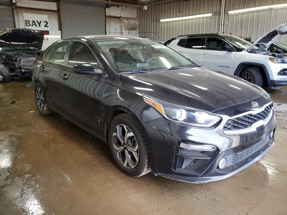 2020 Kia Forte მანქანა იყიდება აუქციონზე, vin: 3KPF24AD7LE151670, აუქციონის ნომერი: 50125486