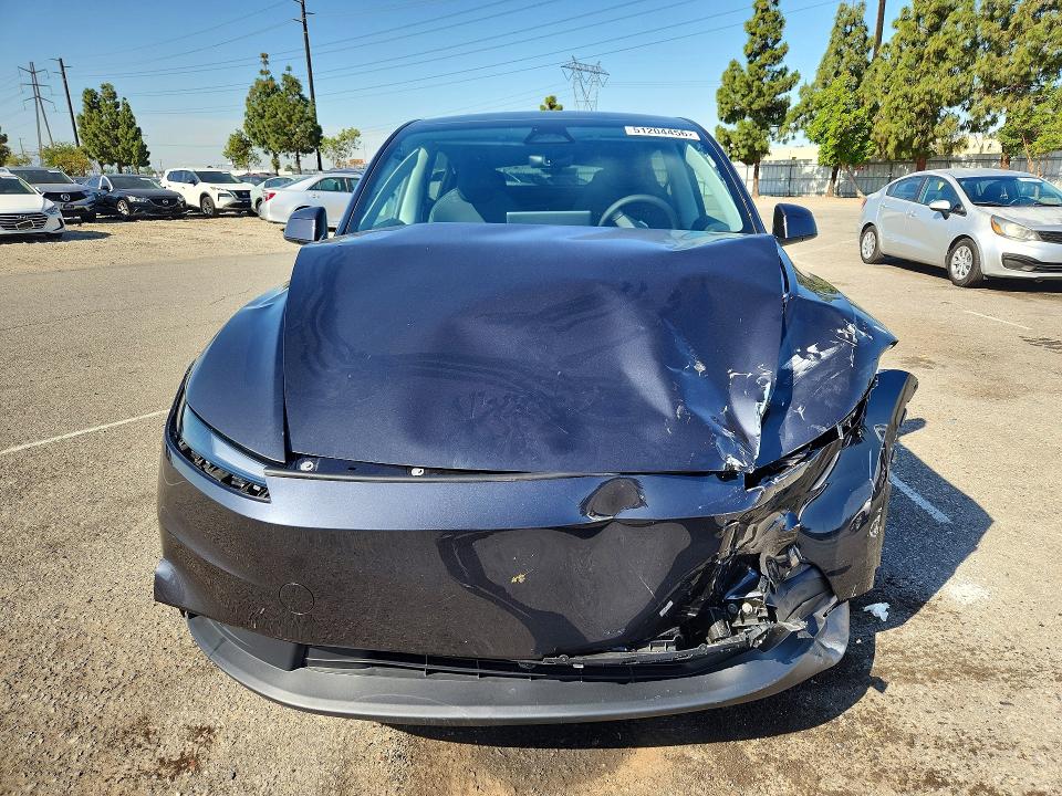 51204456 :رقم المزاد ، 7SAYGDED0TA603277 vin ، 2026 Tesla Model Y مزاد بيع