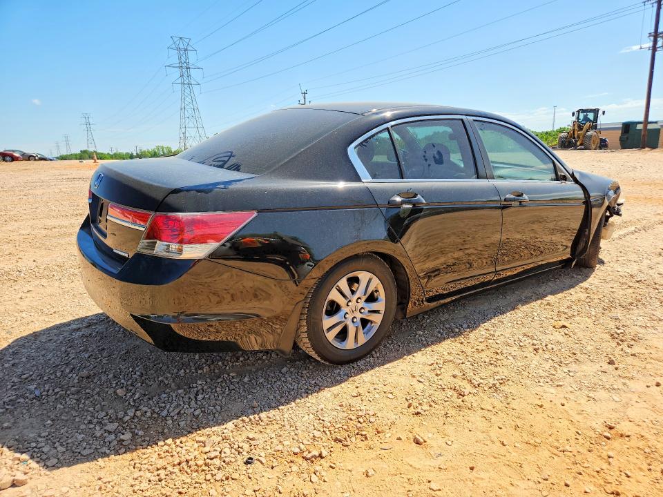 50136236 :رقم المزاد ، 1HGCP2F69CA200830 vin ، 2012 Honda Accord مزاد بيع