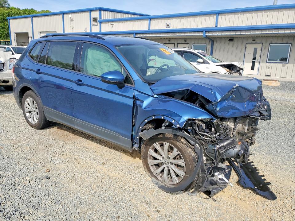 2020 Volkswagen Tiguan მანქანა იყიდება აუქციონზე, vin: 3VV1B7AX0LM060186, აუქციონის ნომერი: 49334726