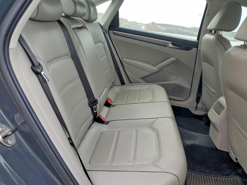 2017 Volkswagen Passat მანქანა იყიდება აუქციონზე, vin: 1VWDT7A34HC035609, აუქციონის ნომერი: 47307406