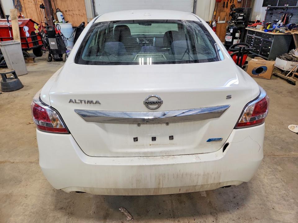 Продажа на аукционе авто 2015 Nissan Altima, vin: 1N4AL3AP4FN392555, номер лота: 49132416