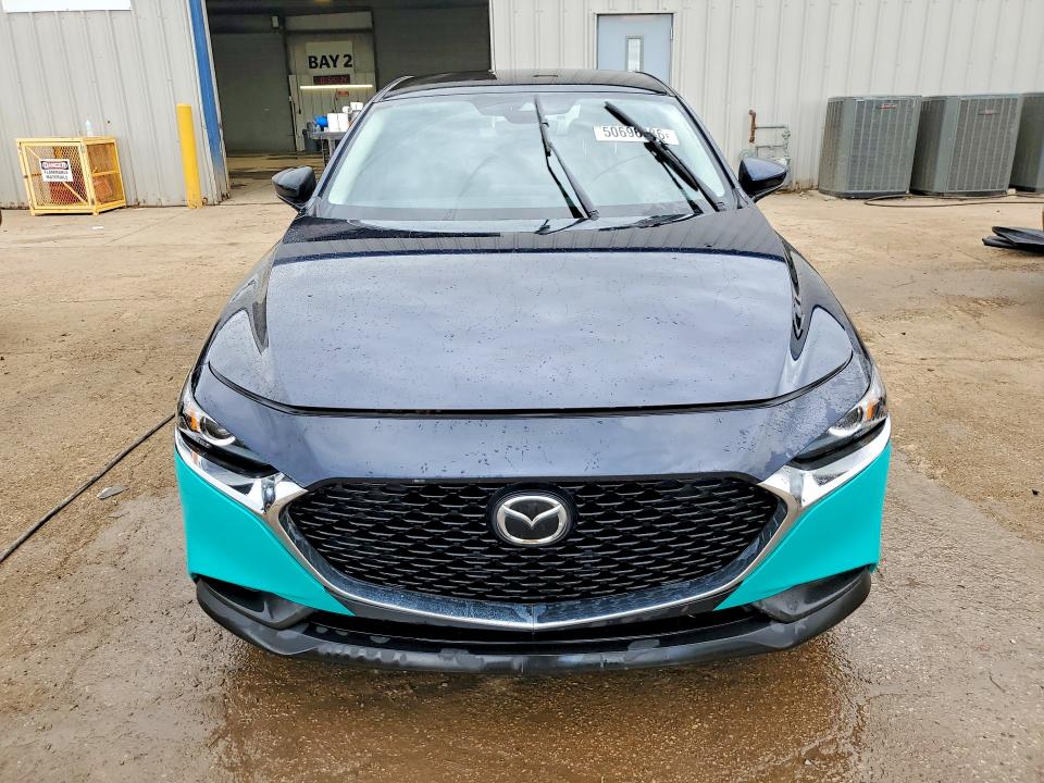 50696986 :رقم المزاد ، JM1BPAAL5M1312379 vin ، 2021 Mazda 3 مزاد بيع