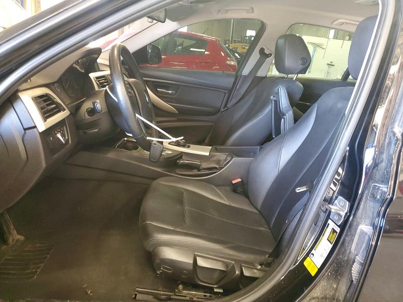 48058796 :رقم المزاد ، WBA8A9C54HK620231 vin ، 2017 Bmw 320 مزاد بيع