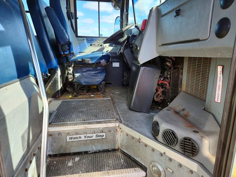 2009 Blub School Bus მანქანა იყიდება აუქციონზე, vin: 1BAKGCPA29F266953, აუქციონის ნომერი: 93779575