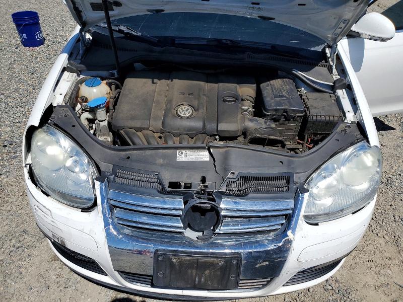 2010 Volkswagen Jetta მანქანა იყიდება აუქციონზე, vin: 3VWRZ7AJ1AM056828, აუქციონის ნომერი: 51100506