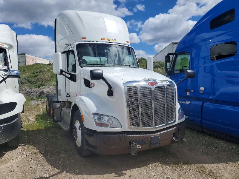 Aukcja sprzedaży 2017 Peterbilt 579, vin: 1XPBD49X9HD430858, numer aukcji: 77522245