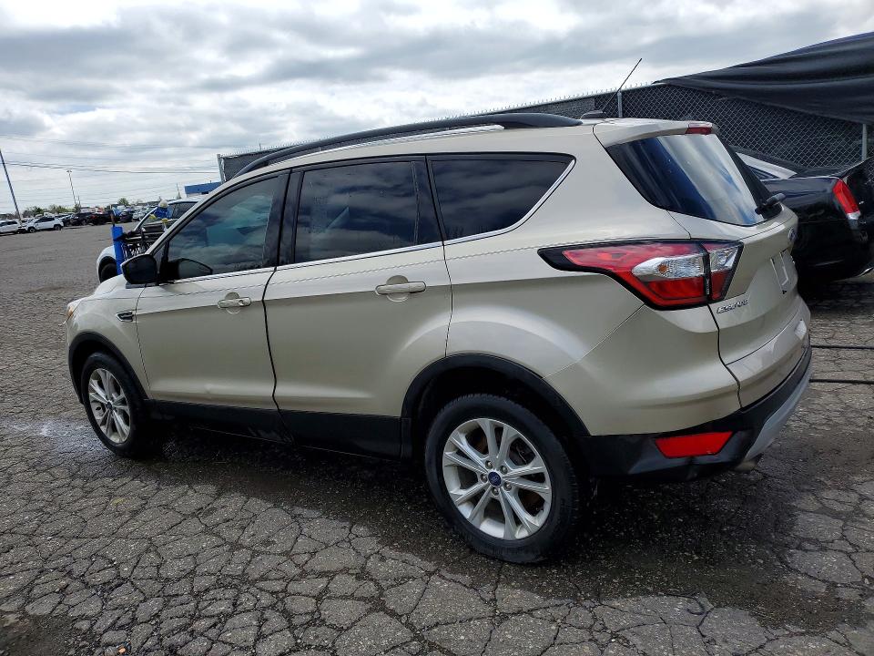 51116046 :رقم المزاد ، 1FMCU0GD8JUB61888 vin ، 2018 Ford Escape مزاد بيع