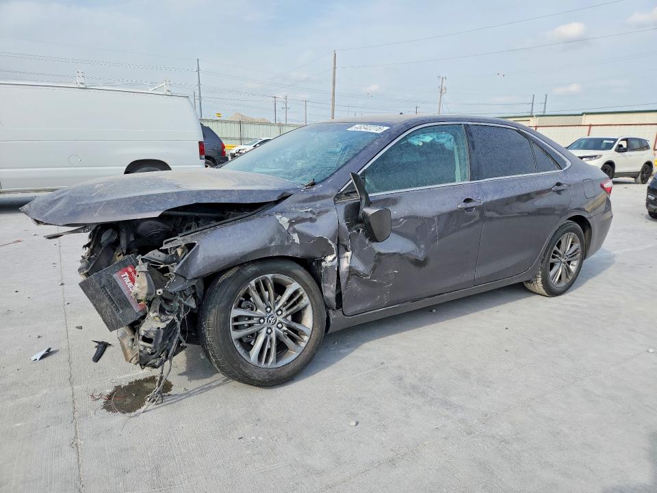 48342276 :رقم المزاد ، 4T1BF1FK9GU204137 vin ، 2016 Toyota Camry مزاد بيع