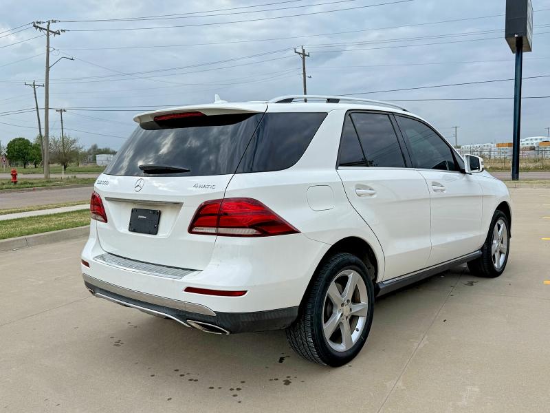2016 Mercedes-benz Gle მანქანა იყიდება აუქციონზე, vin: 4JGDA5HB8GA720387, აუქციონის ნომერი: 48700886