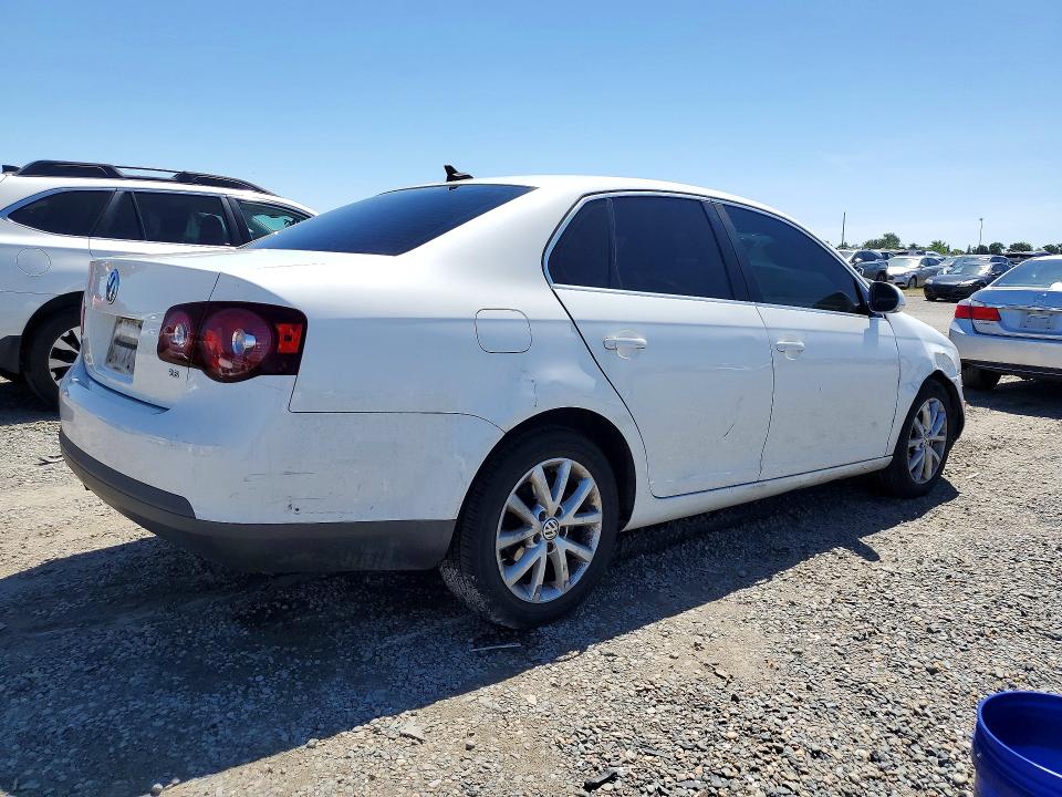 2010 Volkswagen Jetta მანქანა იყიდება აუქციონზე, vin: 3VWRZ7AJ1AM056828, აუქციონის ნომერი: 51100506