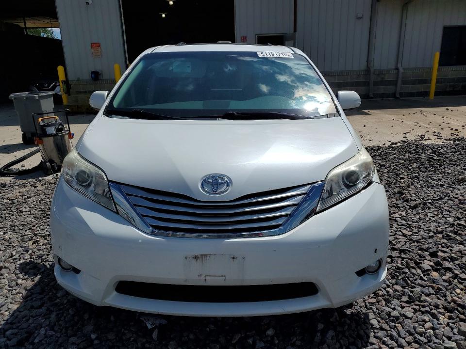 2013 Toyota Seinna მანქანა იყიდება აუქციონზე, vin: 5TDYK3DCXDS283853, აუქციონის ნომერი: 51194716