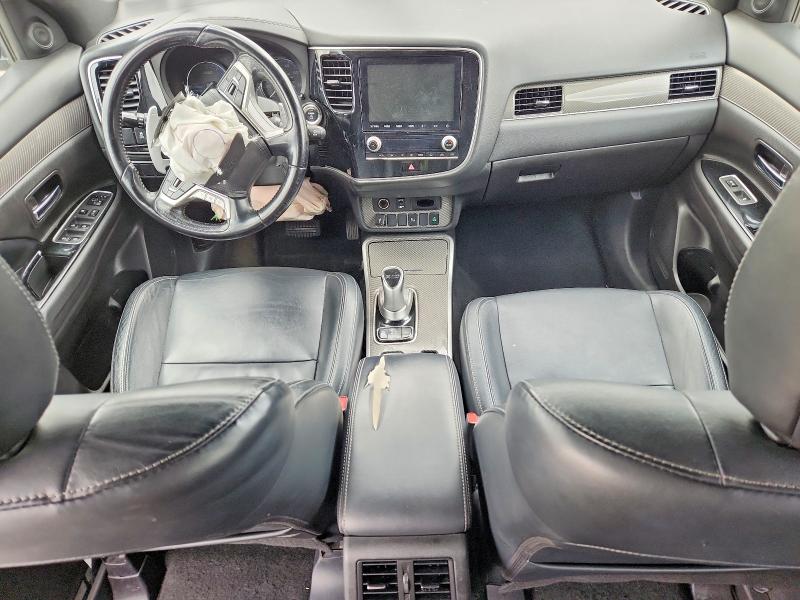 51546206 :رقم المزاد ، JA4J2VA70NZ057058 vin ، 2022 Mitsubishi Outlander مزاد بيع