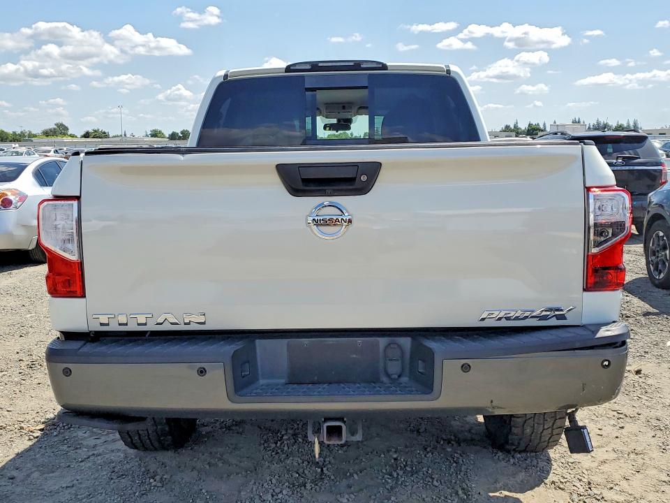 2017 Nissan Titan მანქანა იყიდება აუქციონზე, vin: 1N6AA1E59HN533262, აუქციონის ნომერი: 51346656