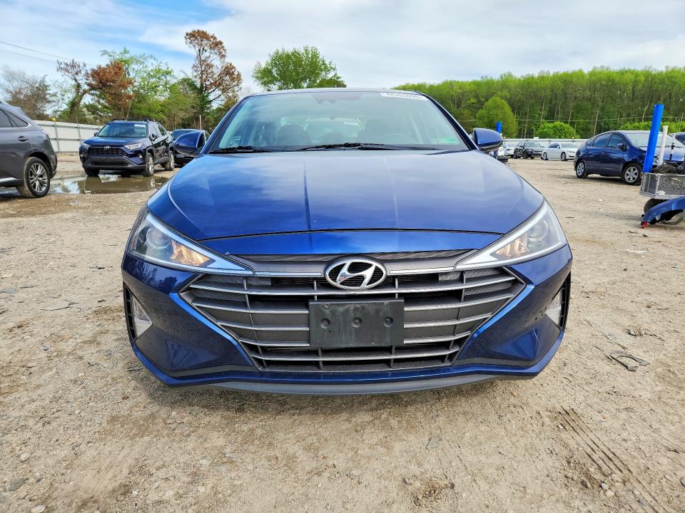 48355096 :رقم المزاد ، 5NPD84LF9KH483561 vin ، 2019 Hyundai Elantra مزاد بيع