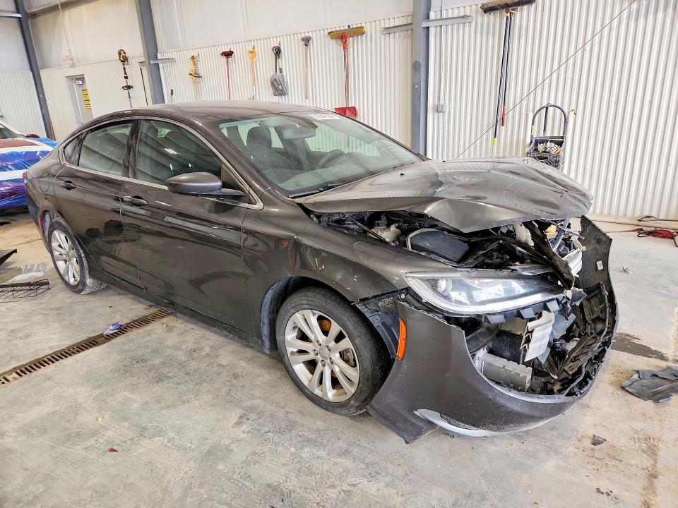 51201336 :رقم المزاد ، 1C3CCCAB8FN591944 vin ، 2015 Chrysler 200 مزاد بيع