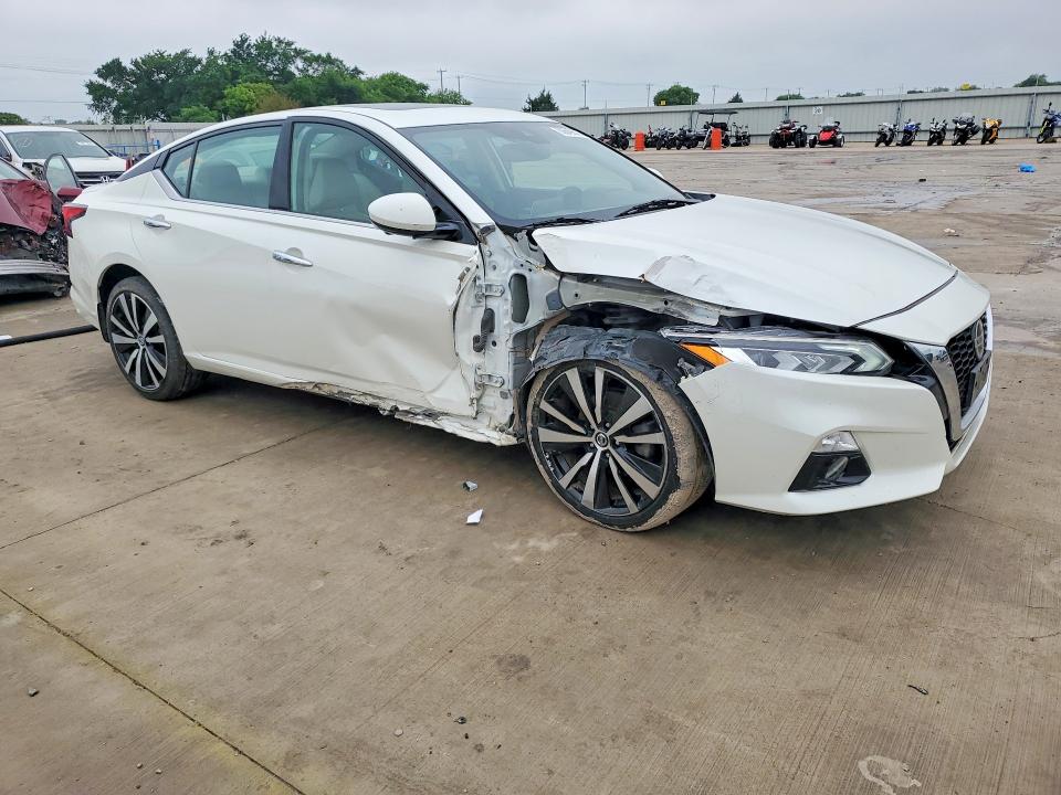 50649676 :رقم المزاد ، 1N4BL4FW1LC128842 vin ، 2020 Nissan Altima مزاد بيع
