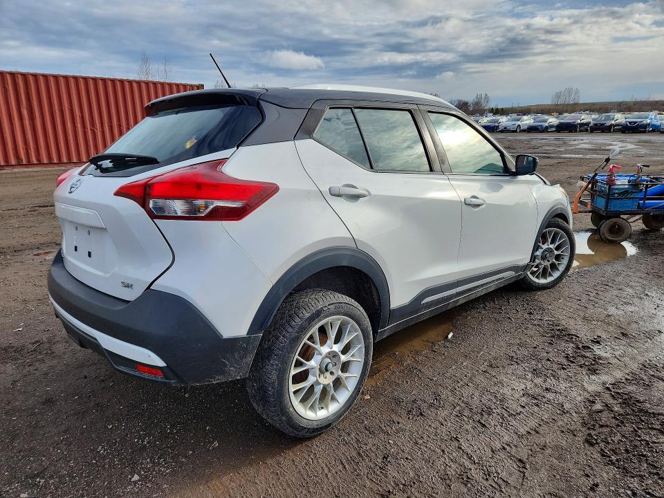 2019 Nissan Kicks მანქანა იყიდება აუქციონზე, vin: 3N1CP5CU1KL559019, აუქციონის ნომერი: 48282766