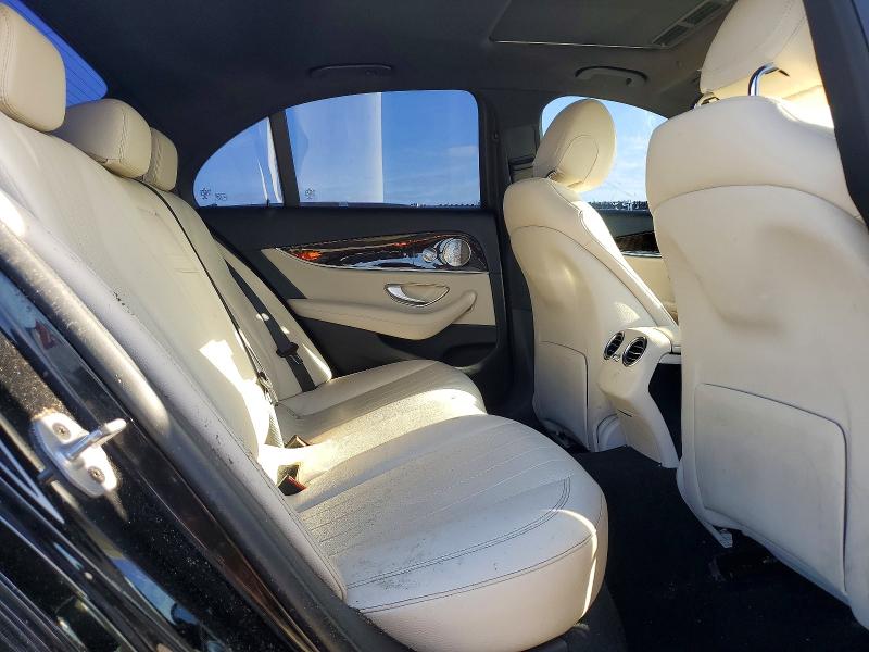 49536586 :رقم المزاد ، WDDZF4JB7KA594392 vin ، 2019 Mercedes-benz E مزاد بيع