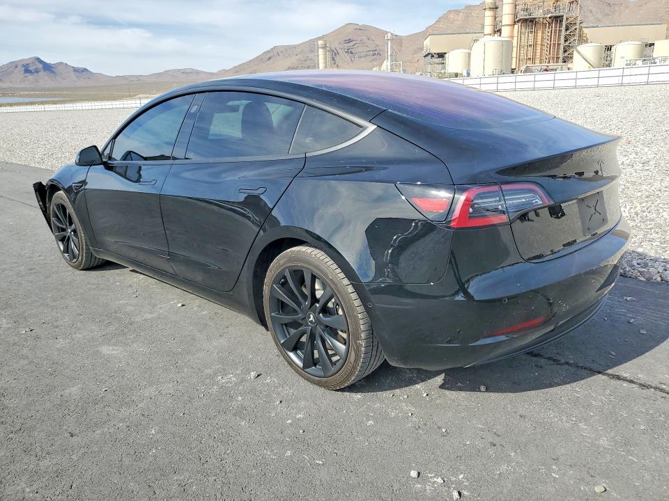 Продажа на аукционе авто 2018 Tesla Model 3, vin: 5YJ3E1EA6JF007656, номер лота: 49007306