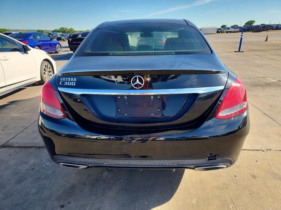 48861476 :رقم المزاد ، 55SWF4JB4HU229521 vin ، 2017 Mercedes-benz C مزاد بيع