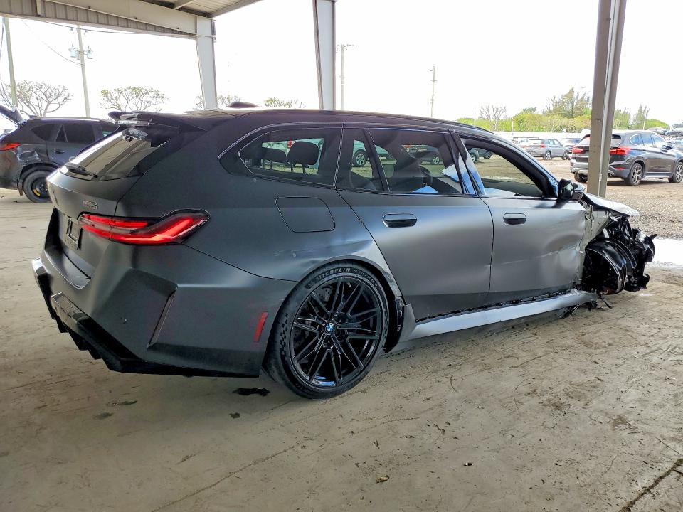 Продаж на аукціоні авто 2026 Bmw M5, vin: WBS83GV09TCW16447, номер лоту: 47907576