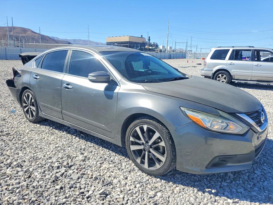 Продаж на аукціоні авто 2016 Nissan Altima, vin: 1N4AL3AP8GC206206, номер лоту: 51073006