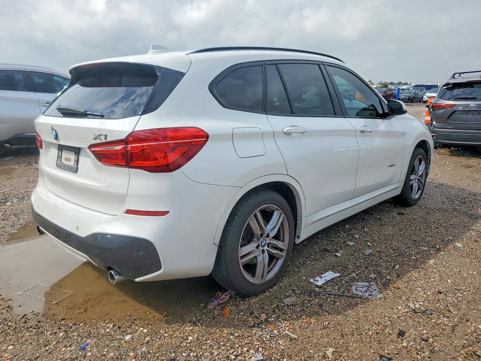 50838676 :رقم المزاد ، WBXHU7C33J5H42103 vin ، 2018 Bmw X1 مزاد بيع