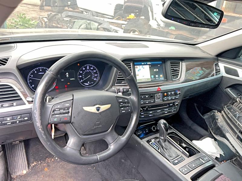 Продажа на аукционе авто 2015 Hyundai Genesis, vin: KMHGN4JE0FU093486, номер лота: 49652496