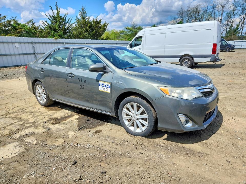 Продажа на аукционе авто 2013 Toyota Camry Hybrid, vin: 4T1BD1FK6DU070575, номер лота: 50472706