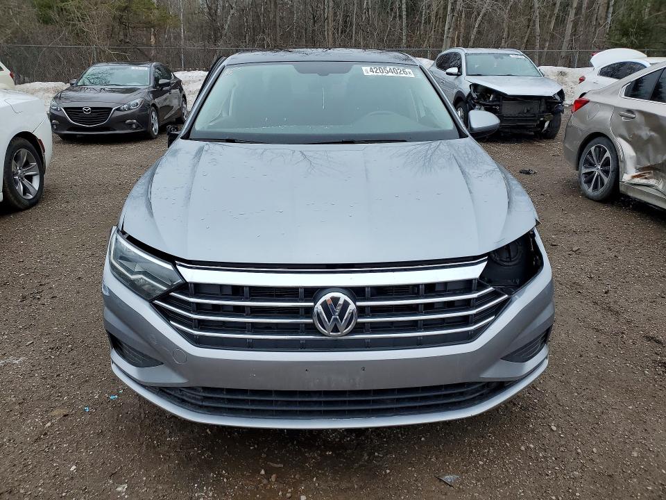 42054026 :رقم المزاد ، 3VWEB7BU5LM014905 vin ، 2020 Volkswagen Jetta Highline 1.4 T مزاد بيع