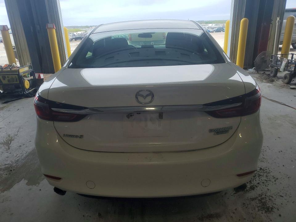Продаж на аукціоні авто 2018 Mazda 6, vin: JM1GL1UM8J1311857, номер лоту: 51468396