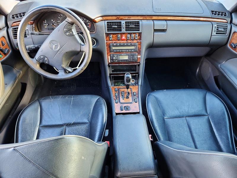 2001 Mercedes Benz E-class მანქანა იყიდება აუქციონზე, vin: WDBJF82J81X045086, აუქციონის ნომერი: 50523186