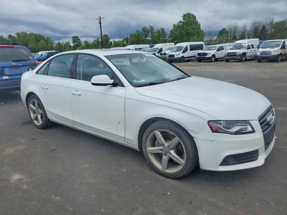 51154826 :رقم المزاد ، WAUFFAFL2BA098927 vin ، 2011 Audi A4 مزاد بيع