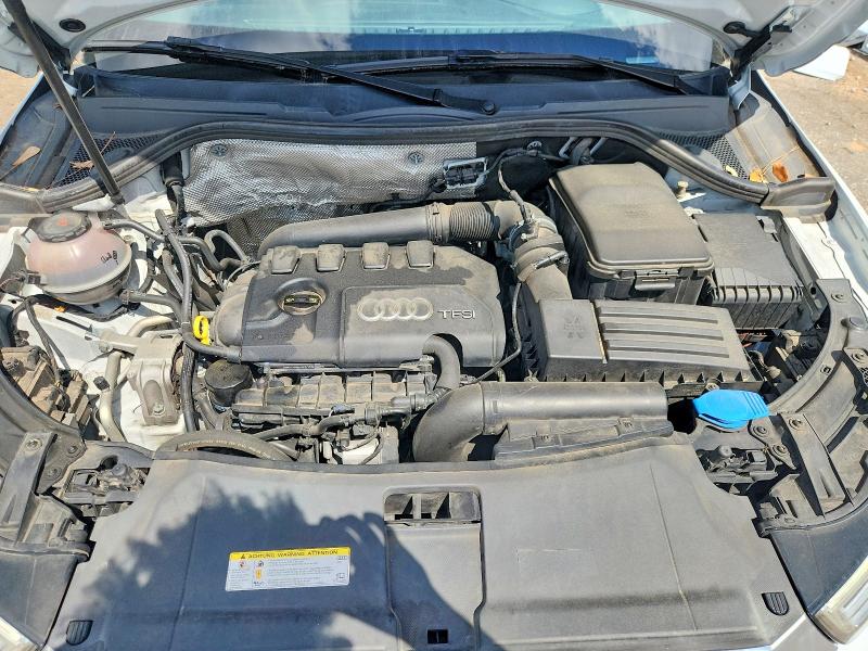 Продаж на аукціоні авто 2018 Audi Q3, vin: WA1JCCFSXJR012945, номер лоту: 49412816