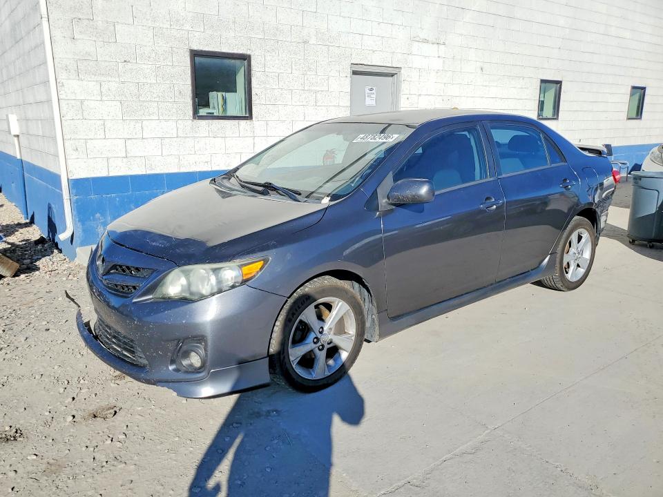 48782496 :رقم المزاد ، 5YFBU4EE2DP096380 vin ، 2013 Toyota Corolla مزاد بيع