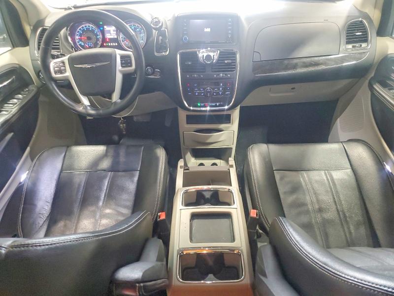2015 Chrysler Town & Country მანქანა იყიდება აუქციონზე, vin: 2C4RC1BG0FR539151, აუქციონის ნომერი: 50749976