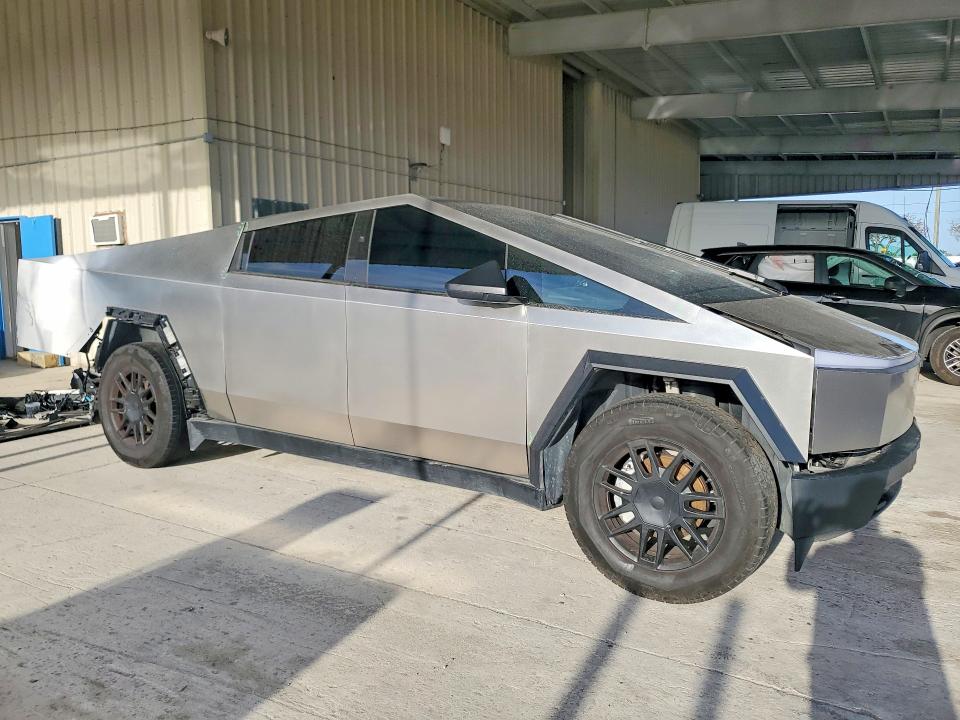 Aukcja sprzedaży 2024 Tesla Cybertruck, vin: 7G2CEHEDXRA048896, numer aukcji: 50554536