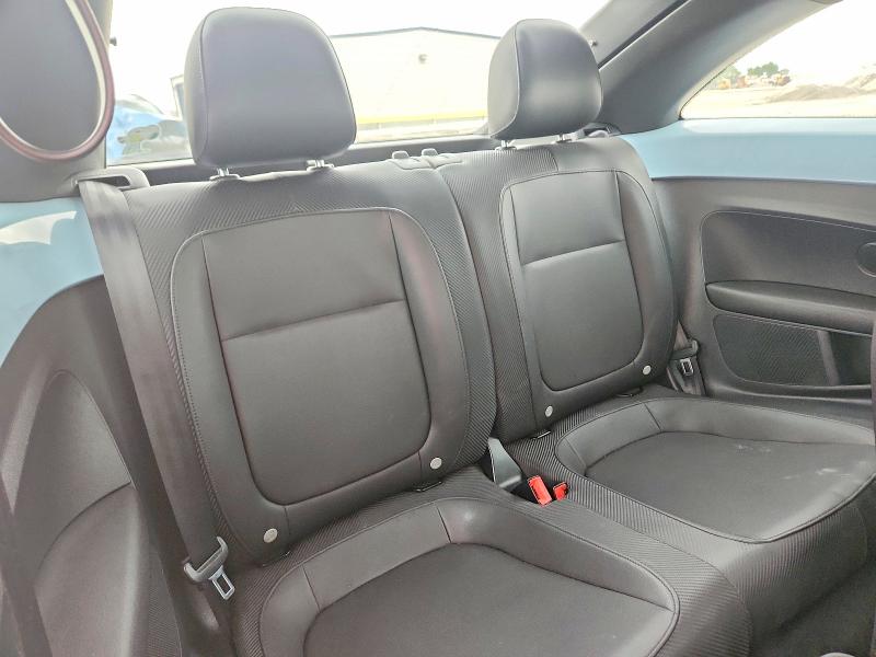 50490286 :رقم المزاد ، 3VWJX7AT1DM674563 vin ، 2013 Volkswagen Beetle مزاد بيع