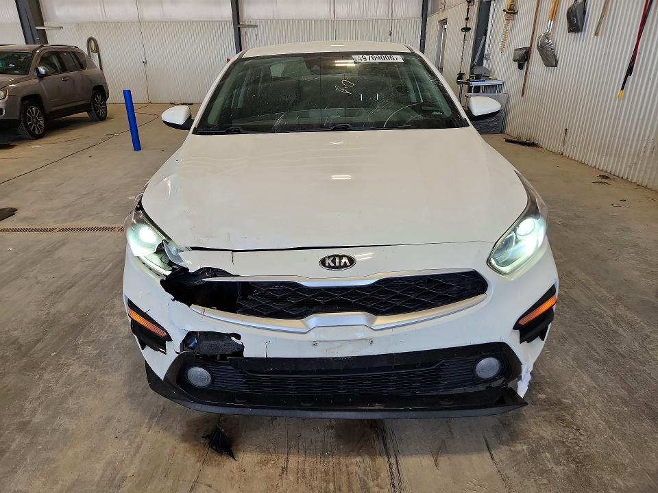 2020 Kia Forte მანქანა იყიდება აუქციონზე, vin: 3KPF24AD9LE153582, აუქციონის ნომერი: 49769006