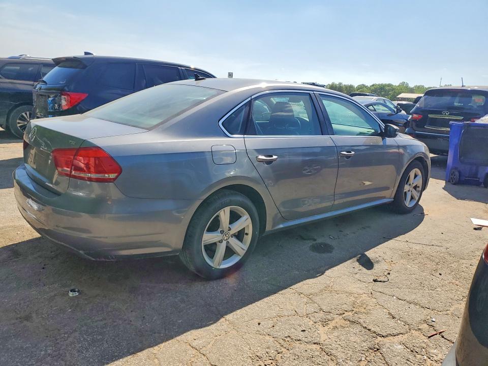 Продажа на аукционе авто 2015 Volkswagen Passat, vin: 1VWAT7A32FC085022, номер лота: 49806546