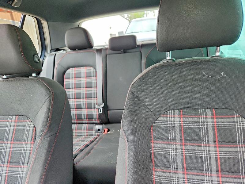 51085716 :رقم المزاد ، 3VW447AU6JM273133 vin ، 2018 Volkswagen Gti مزاد بيع