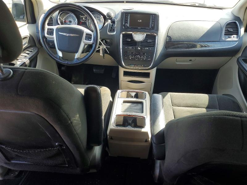2016 Chrysler Town & Country მანქანა იყიდება აუქციონზე, vin: 2C4RC1BG8GR138710, აუქციონის ნომერი: 49437036