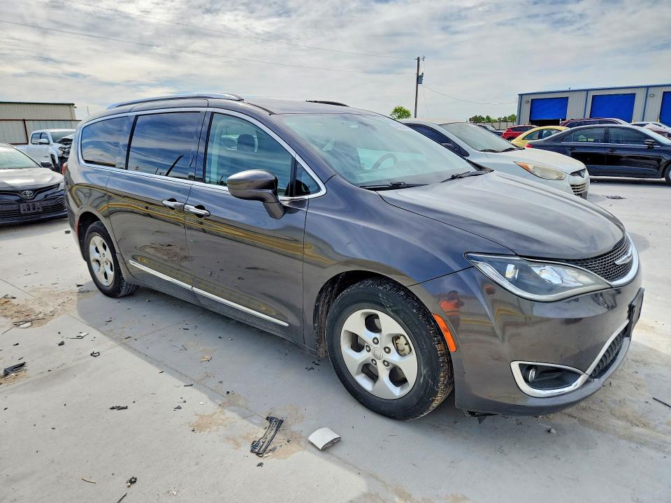 2017 Chrysler Pacifica მანქანა იყიდება აუქციონზე, vin: 2C4RC1EG2HR821676, აუქციონის ნომერი: 48863886