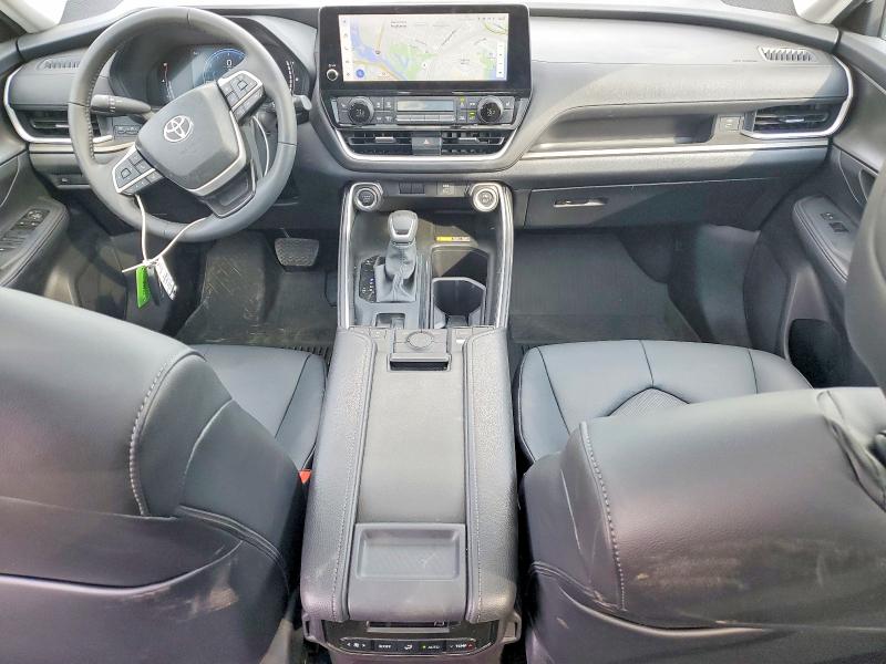 2025 Toyota Grand Highlander მანქანა იყიდება აუქციონზე, vin: 5TDAAAA52SS032840, აუქციონის ნომერი: 50800036