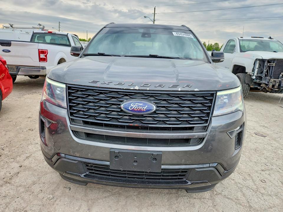 49454866 :رقم المزاد ، 1FM5K8GT4JGA48751 vin ، 2018 Ford Explorer مزاد بيع