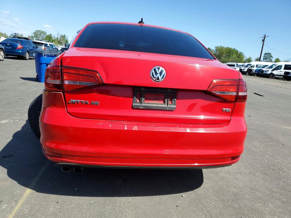 51365486 :رقم المزاد ، 3VWD17AJ8FM292224 vin ، 2015 Volkswagen Jetta مزاد بيع