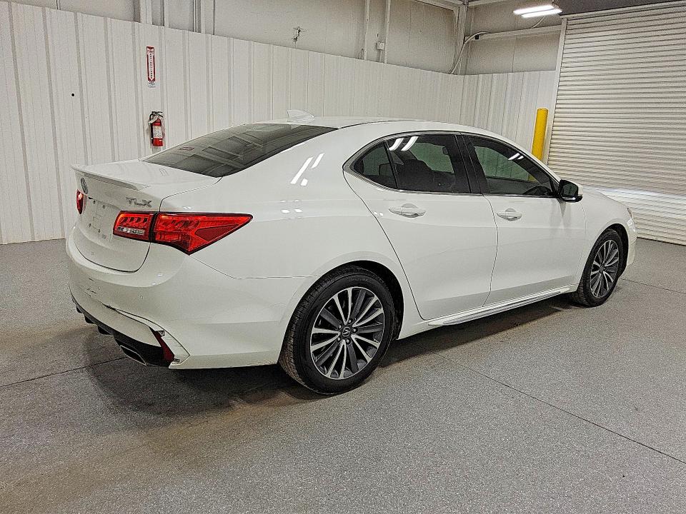 2018 Acura Tlx მანქანა იყიდება აუქციონზე, vin: 19UUB2F77JA008623, აუქციონის ნომერი: 50828766