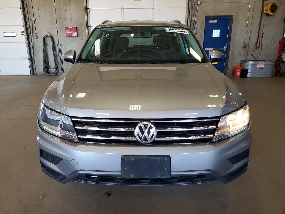 Продаж на аукціоні авто 2021 Volkswagen Tiguan, vin: 3VV0B7AX5MM035460, номер лоту: 50035966